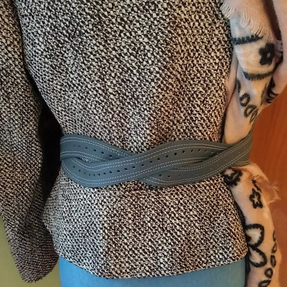 VINTAGE 80s Boho Gray Leather Belt Double Twist Double Buckle Wide Belt - Picture 4 of 8